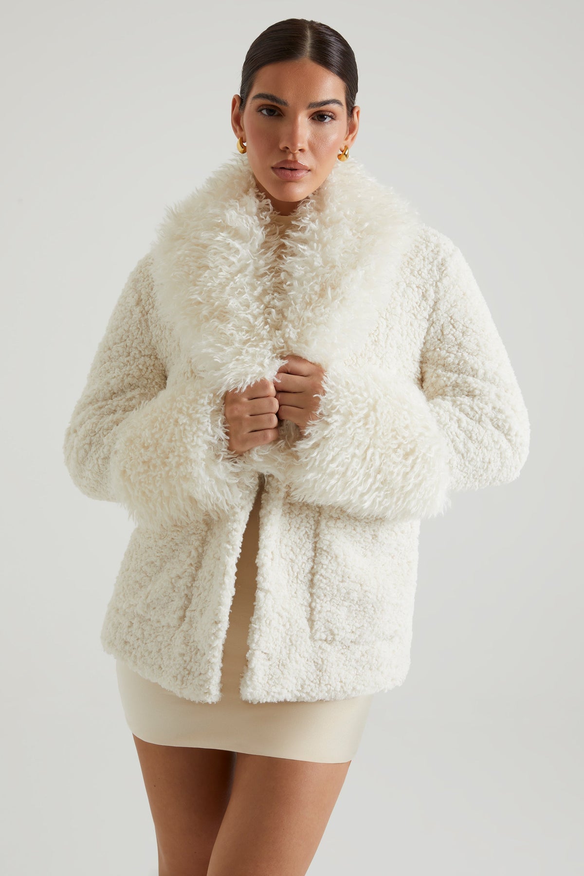 Cozy Shearling Coat with Fur Collar