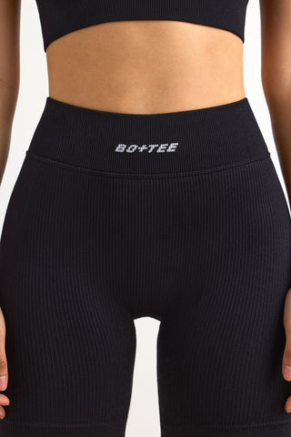 Sculpting Ribbed Biker Shorts