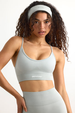 Sculpted Scoop Neck Sports Bra