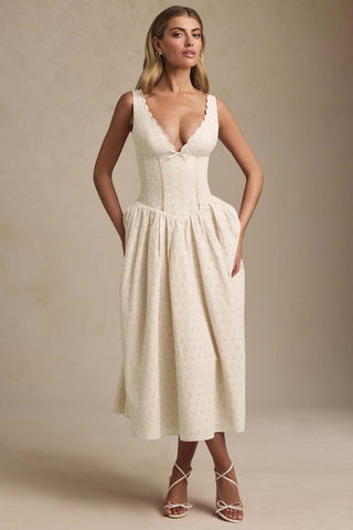 Broderie Anglaise Bow Detail A Line Midi Dress