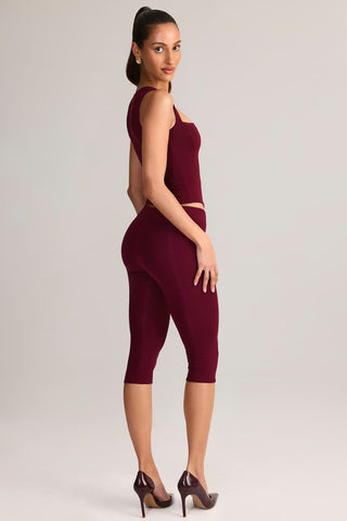 Capri Leggings with Sculpting Seam